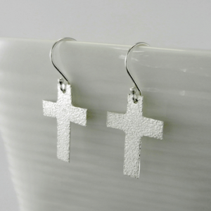 silver earrings, cross earrings, religious earrings, minimalist earrings, silver cross earrings, dangle earrings, lightweight earrings, everyday earrings, drop earrings, hammered silver earrings, Mother’s Day gift, Valentine’s gift, Christmas gift, birthday gift, artisan earrings, modern earrings, Silver Echoes