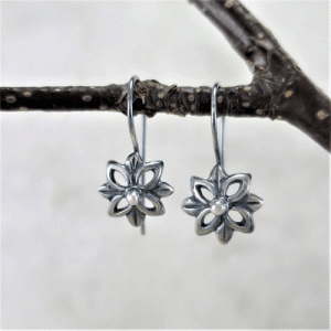 sleeper earrings, silver earrings, sterling earrings, flower earrings, nature earrings, tiny earrings, small drop earrings, dangle earrings, small earrings, minimalist earrings, modern earrings, lightweight earrings, everyday earrings, artisan earrings, Zen earrings, favorite earrings, go to earrings, handmade earrings, handcrafted earrings, Silver Echoes New Year’s gift, Valentine’s gift, Valentines gift, birthday gift, Mother’s Day gift, Mothers Day gift, anniversary gift, wedding gift, Christmas gift, Hanukah gift, Kwanza gift, gift for her, gifts for her, gift for wife bridesmaid gift, bridesmaid earrings, flower girl earrings, flower girl gift, wedding earrings, wedding jewelry, bridal earrings, bridal jewelry, mother of the bride earrings