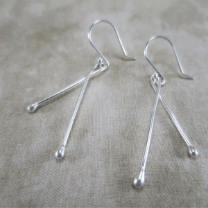 silver earrings, sterling earrings, argentium earrings, argentium ear wires, artisan earrings, dangle earrings, drop earrings, loop earrings, minimalist earrings, lightweight earrings, comfortable earrings, everyday earrings, hypoallergenic earrings, boho earrings, gypsy earrings, bohemian earrings, modern earrings, artisan earrings, handcrafted earrings, handmade earrings, go to earrings, hippy earrings, Silver Echoes bridal jewelry, bridal earrings, wedding jewelry, wedding earrings, bridesmaid gift, bridesmaid earrings, bridesmaid jewelry, wedding gift, anniversary gift, birthday gift, Christmas gift, Valentine’s gift, Mother’s Day gift, Hanukah gift, Kwanza gift, gifts for her